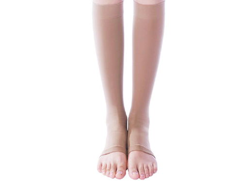 靜脈曲張襪的最佳穿著時機與注意事項