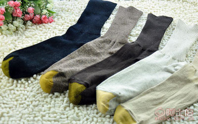 高筒純棉線紳士襪 時尚、舒適與健康的完美結合